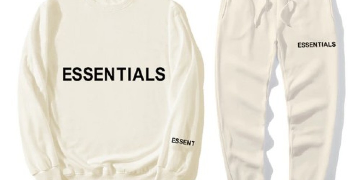 The Essential Hoodie A Staple in Modern Fashion