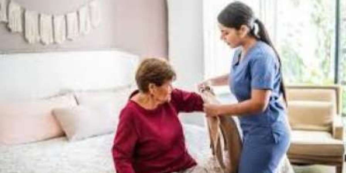 The Essential Guide to Finding a Caregiver for Seniors in La Grange, IL